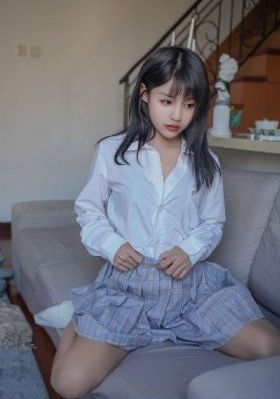 亚洲国产黑丝_韩国电影在线