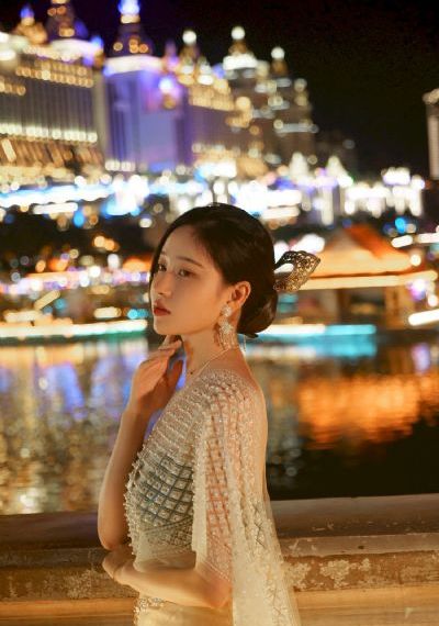 国产亚洲欧美精品久久久www_全集无删减版高清免费观看