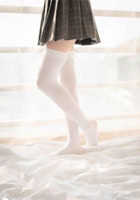 国产美女色综合网_DVD超清免费观看